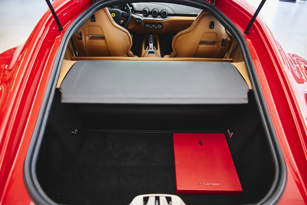 2014 Ferrari F12berlinetta - Image 16 of 31