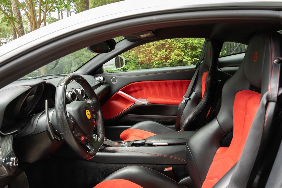 2014 Ferrari F12berlinetta - Image 30 of 31
