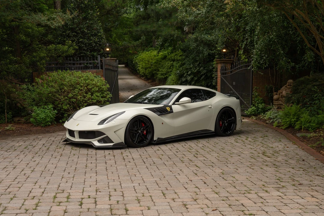 2014 Ferrari F12berlinetta - Image 3 of 31