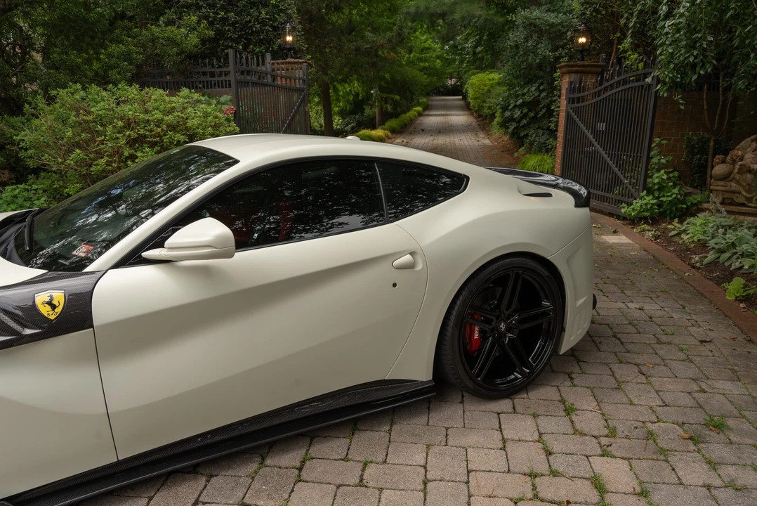 2014 Ferrari F12berlinetta - Image 17 of 31