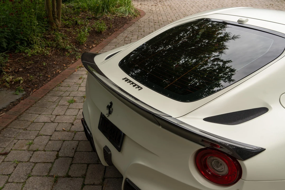 2014 Ferrari F12berlinetta - Image 21 of 31