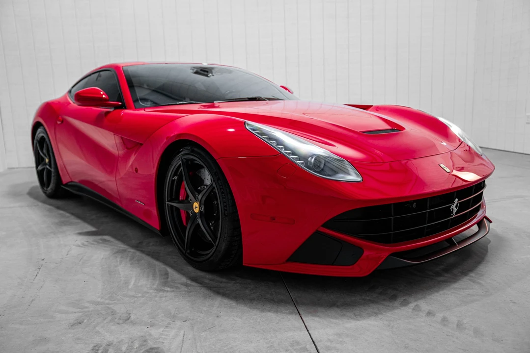 2014 Ferrari F12berlinetta - Image 25 of 31