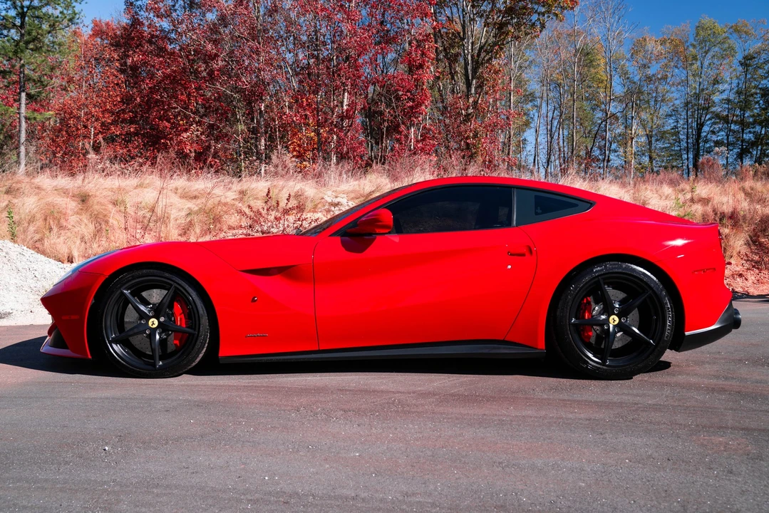 2014 Ferrari F12berlinetta - Image 3 of 31