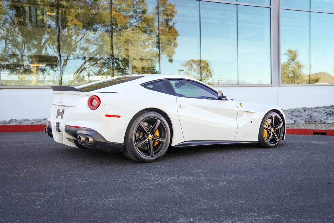 2014 Ferrari F12berlinetta - Image 9 of 31