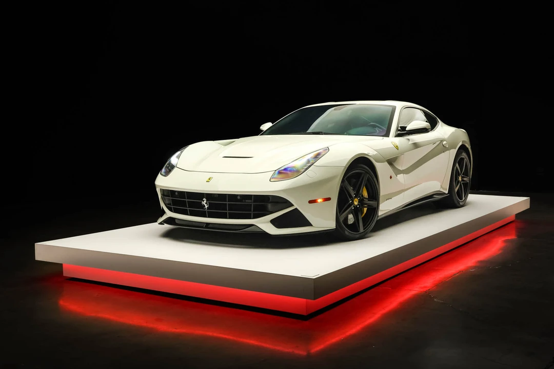 2014 Ferrari F12berlinetta - Image 17 of 31