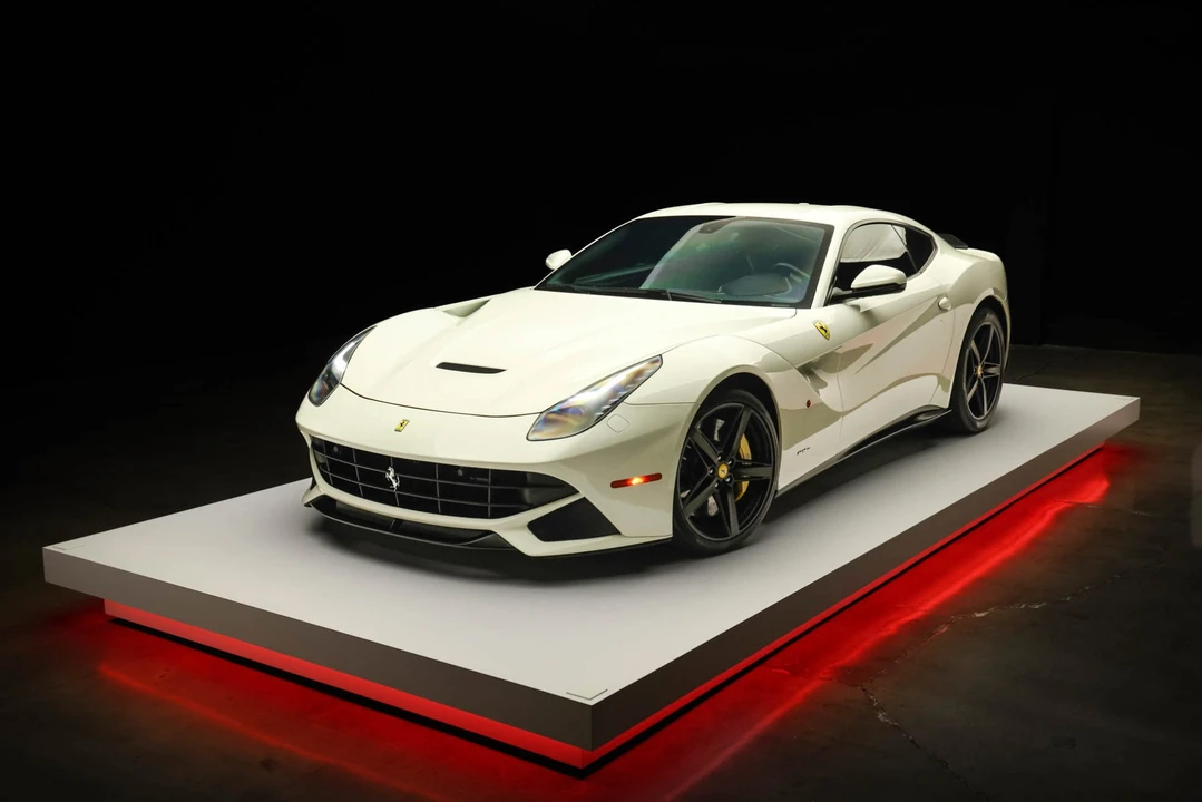 2014 Ferrari F12berlinetta - Image 18 of 31