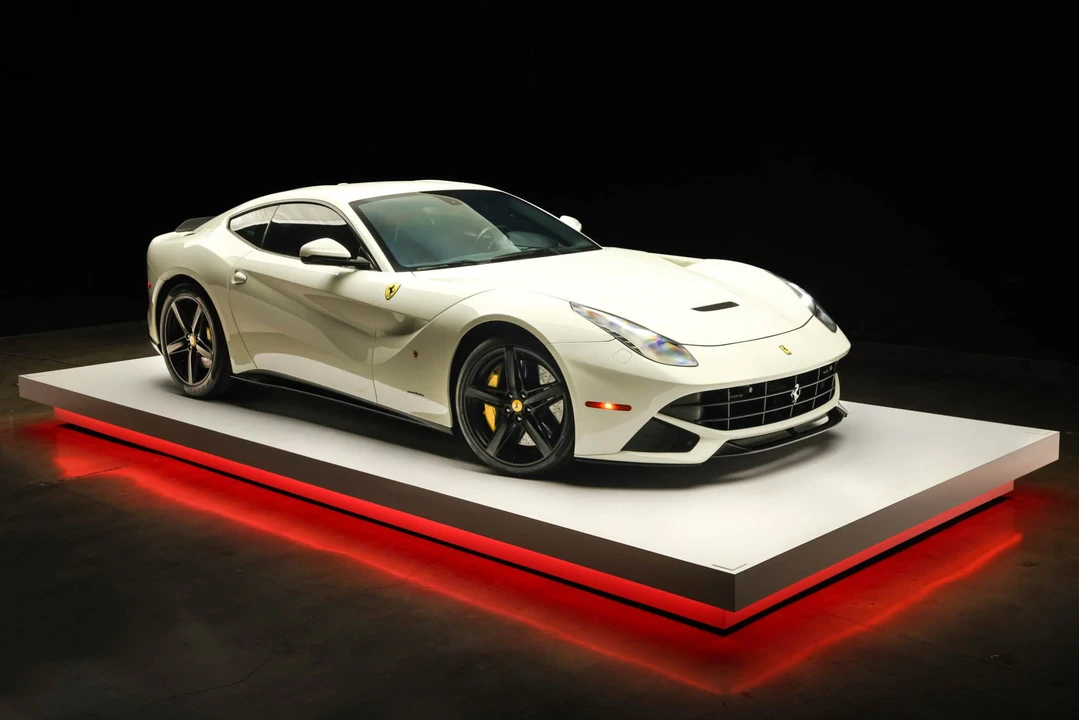 2014 Ferrari F12berlinetta - Image 25 of 31