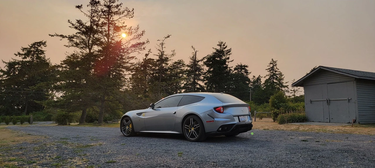 2014 Ferrari FF - Image 2 of 21