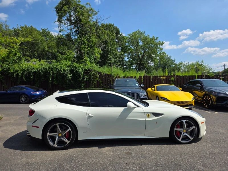 2014 Ferrari FF - Image 8 of 12