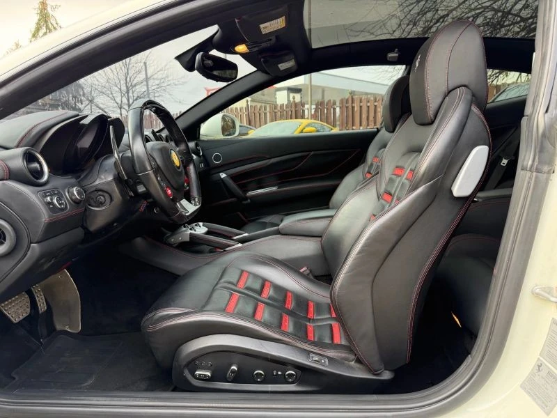 2014 Ferrari FF - Image 10 of 12