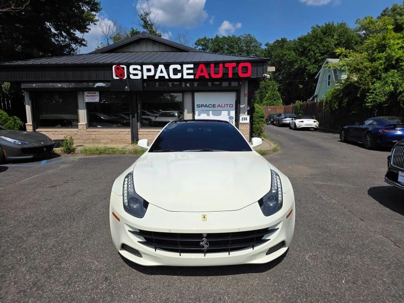 2014 Ferrari FF - Image 2 of 12