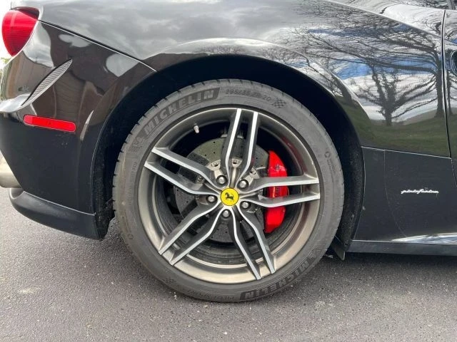 2014 Ferrari FF - Image 12 of 21