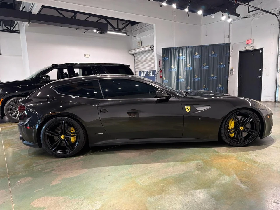 2014 Ferrari FF - Image 11 of 31