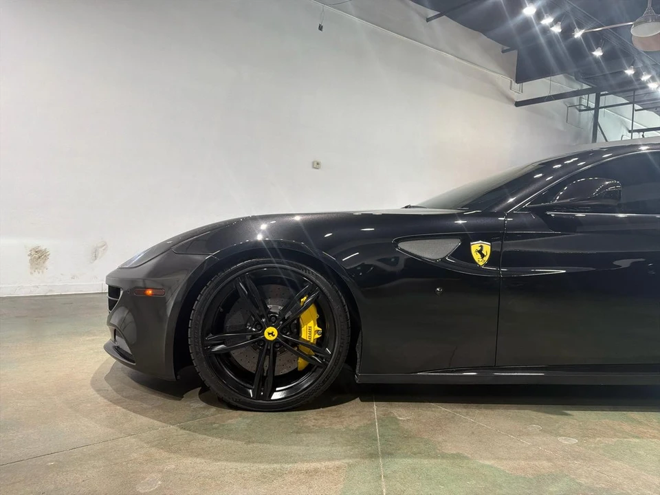 2014 Ferrari FF - Image 4 of 31