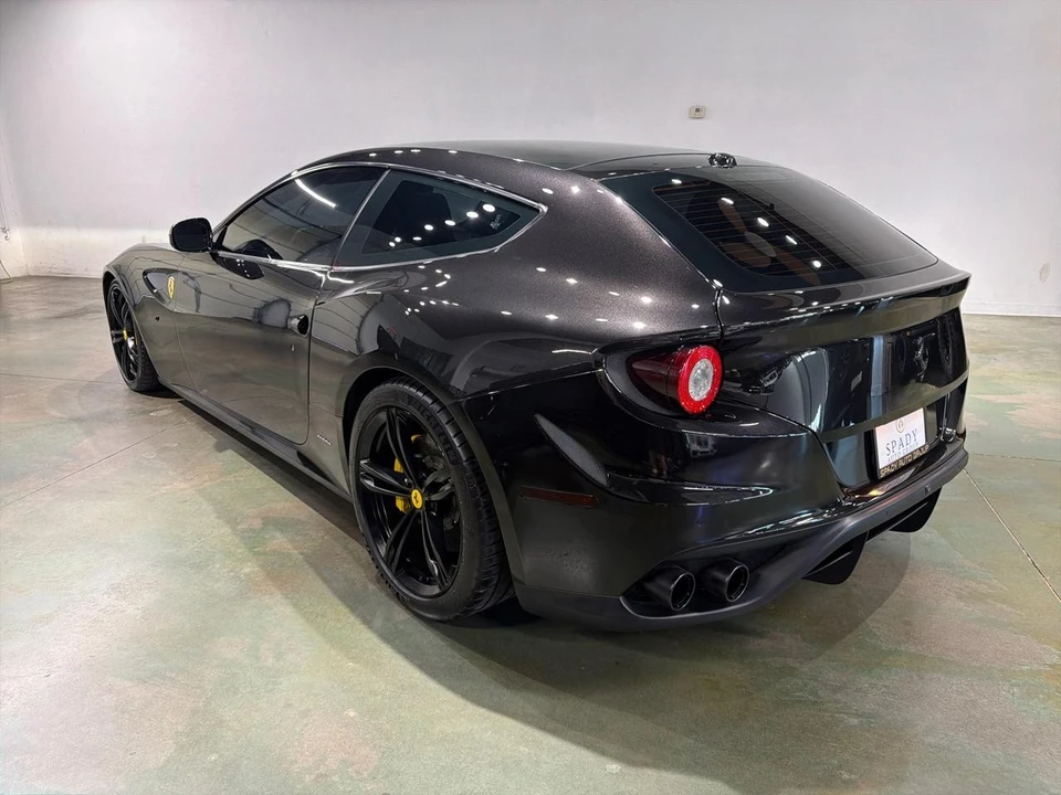2014 Ferrari FF - Image 7 of 31
