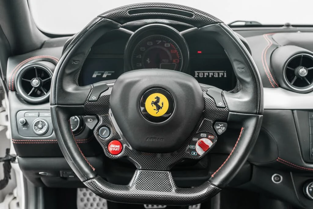 2014 Ferrari FF - Image 15 of 31