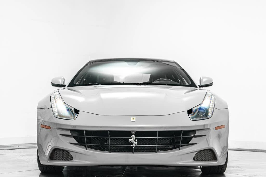 2014 Ferrari FF - Image 4 of 31