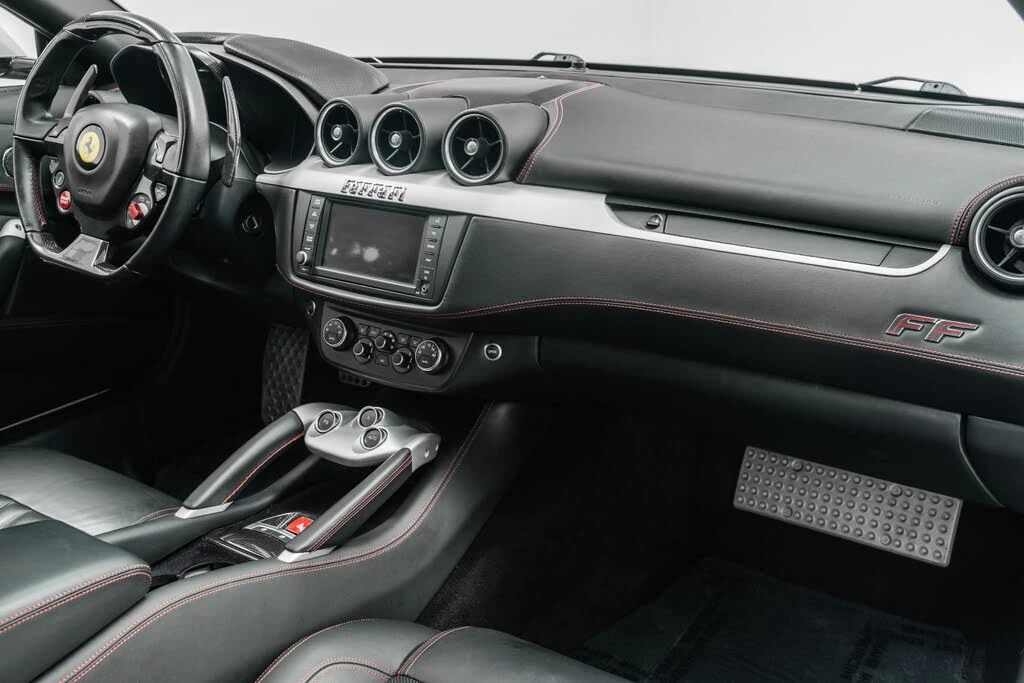 2014 Ferrari FF - Image 14 of 31