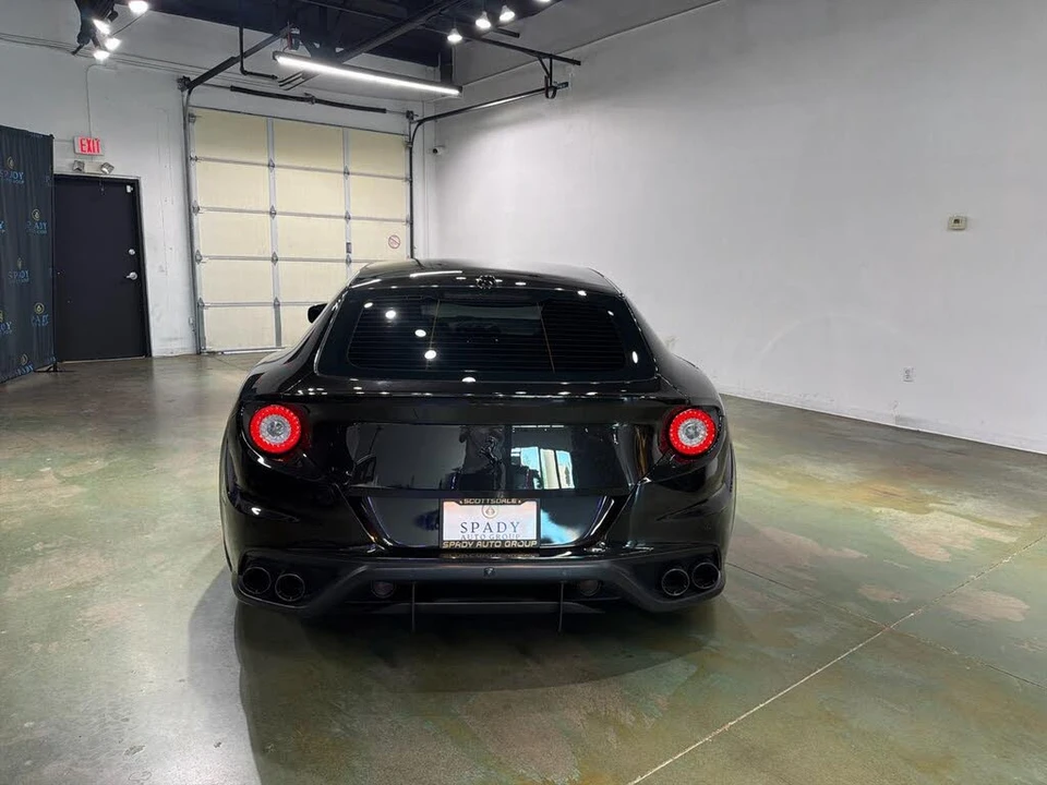 2014 Ferrari FF - Image 8 of 31