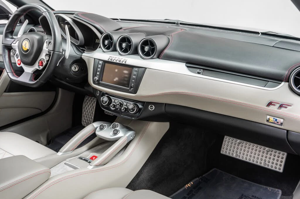 2014 Ferrari FF - Image 14 of 31