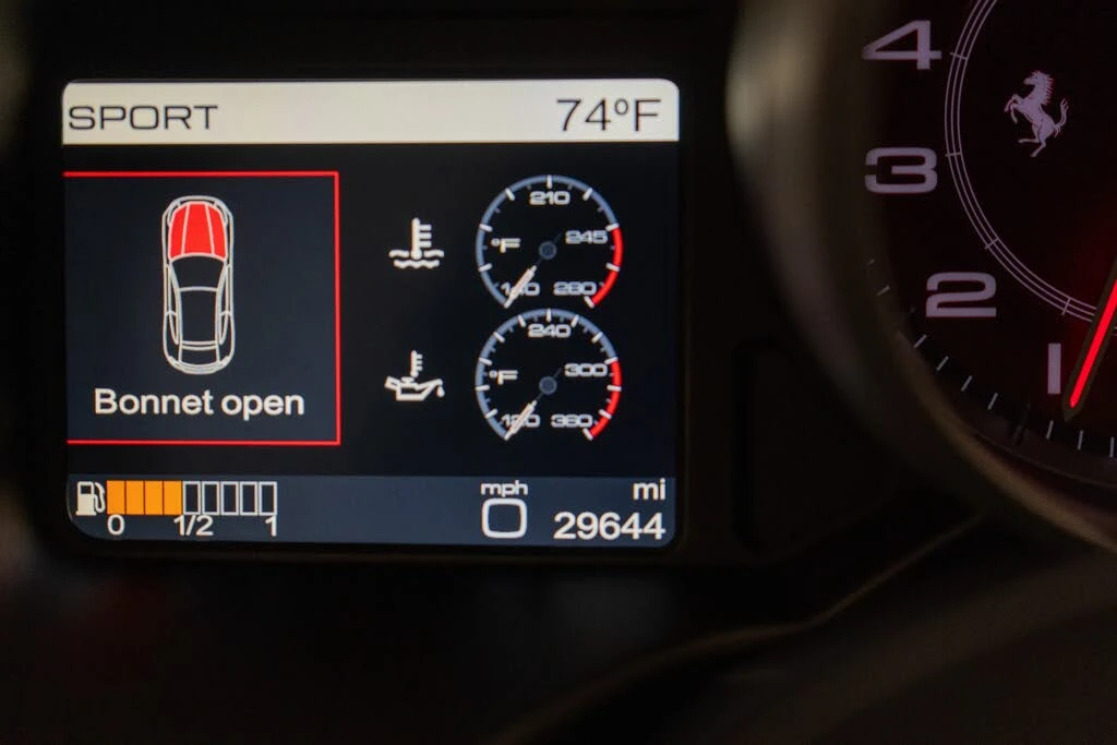 2014 Ferrari FF - Image 22 of 31