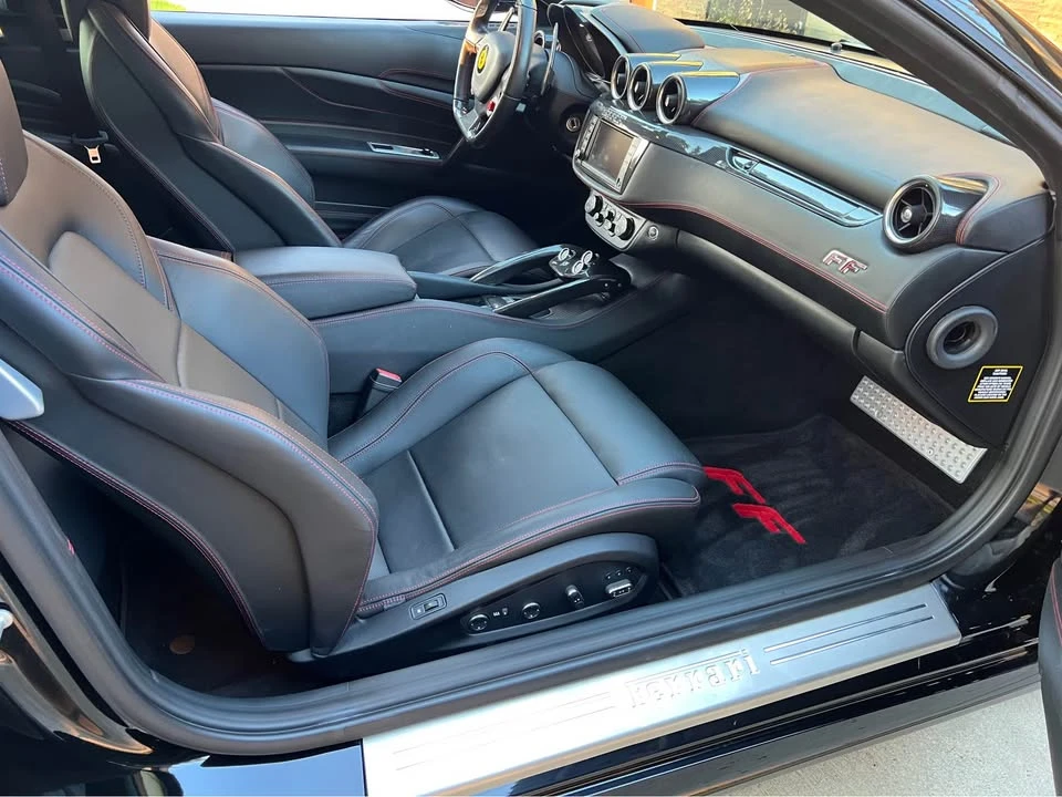 2014 Ferrari FF - Image 7 of 12