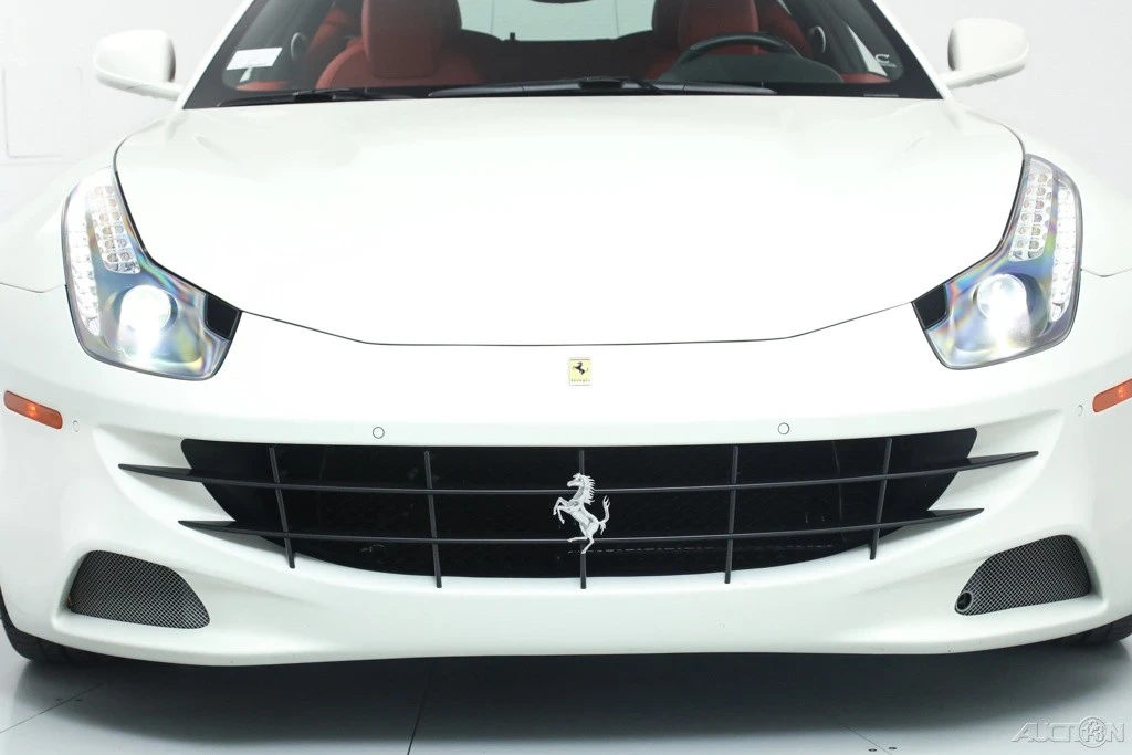 2014 Ferrari FF - Image 12 of 21