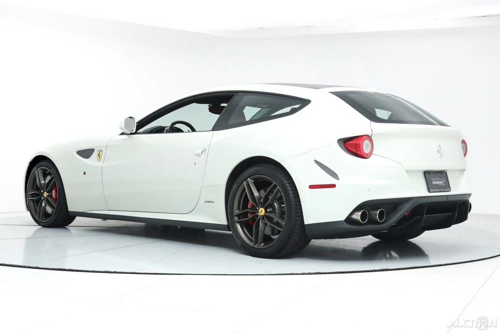 2014 Ferrari FF - Image 7 of 21