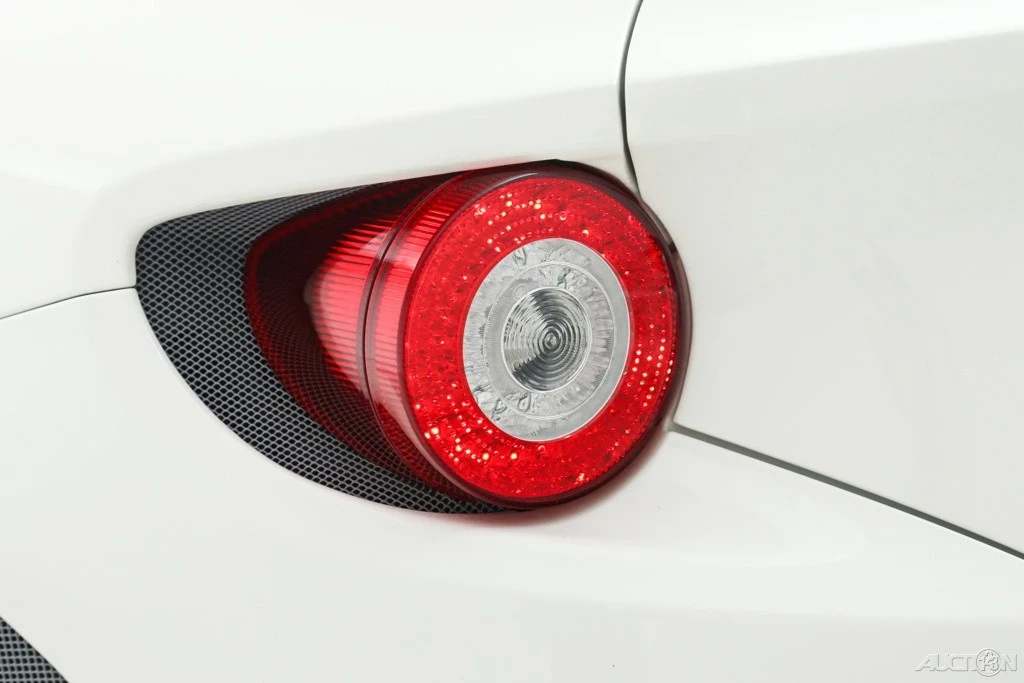 2014 Ferrari FF - Image 14 of 21