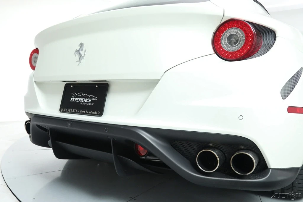 2014 Ferrari FF - Image 15 of 21