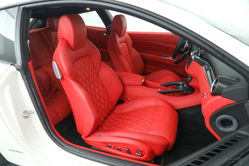2014 Ferrari FF - Image 20 of 21