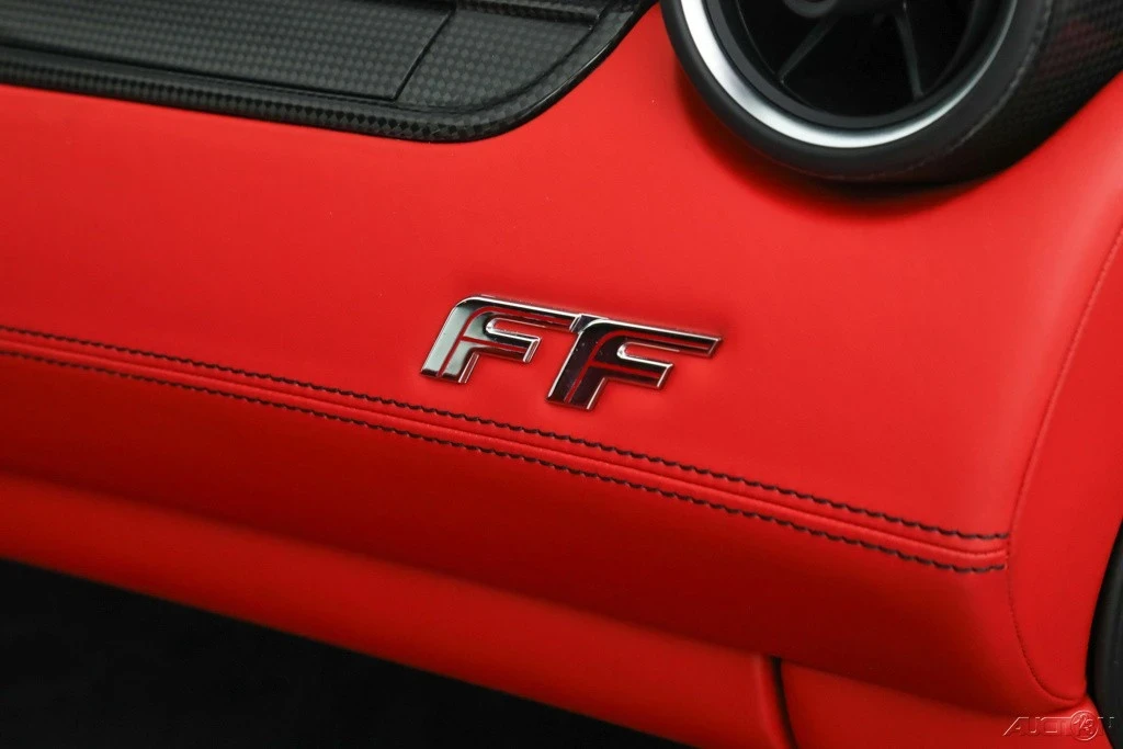 2014 Ferrari FF - Image 19 of 21
