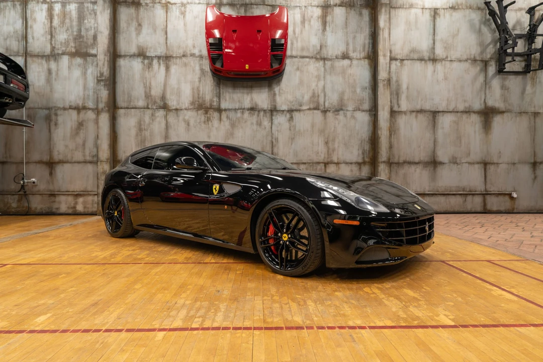 2014 Ferrari FF - Image 2 of 31