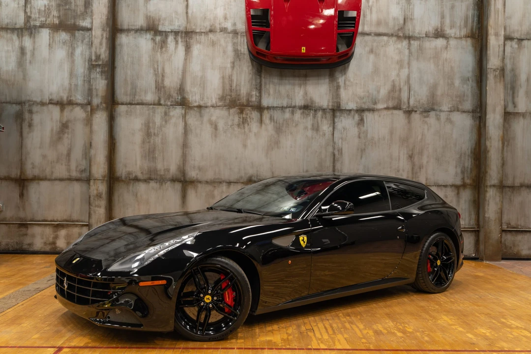 2014 Ferrari FF - Image 13 of 31