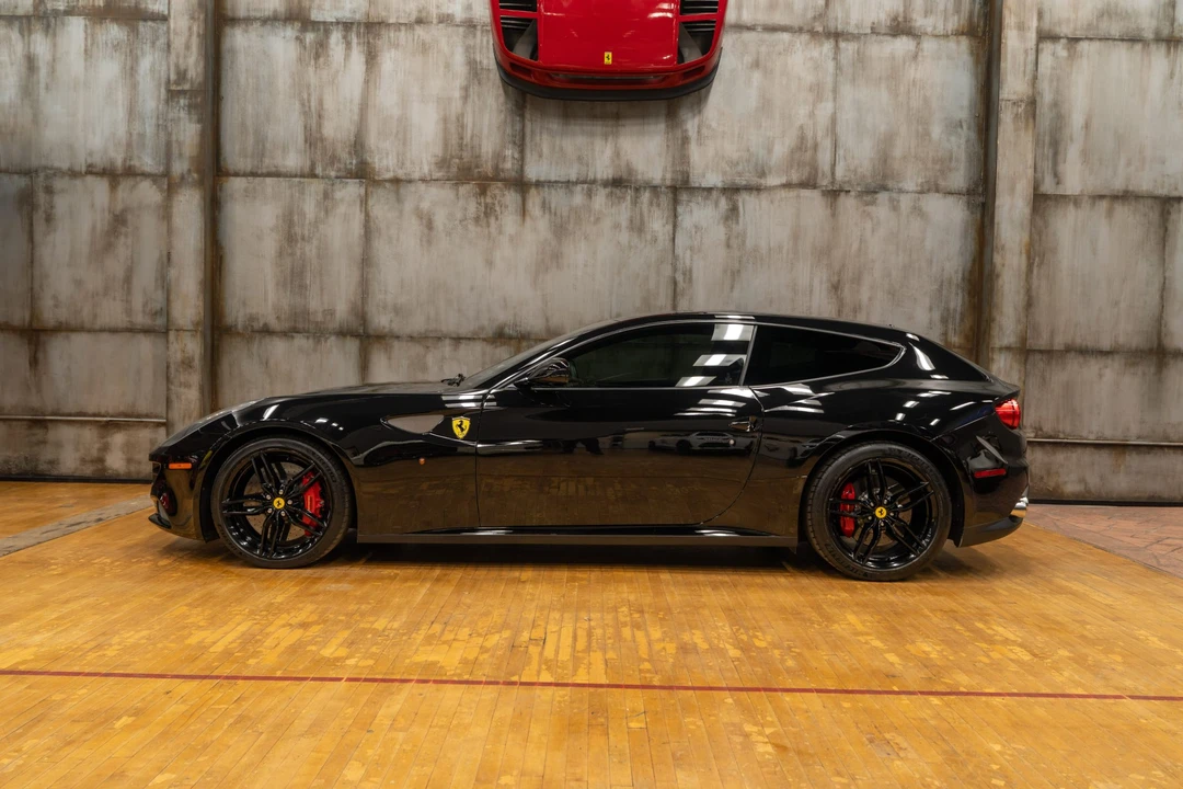 2014 Ferrari FF - Image 16 of 31