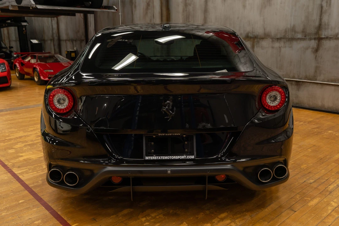 2014 Ferrari FF - Image 26 of 31