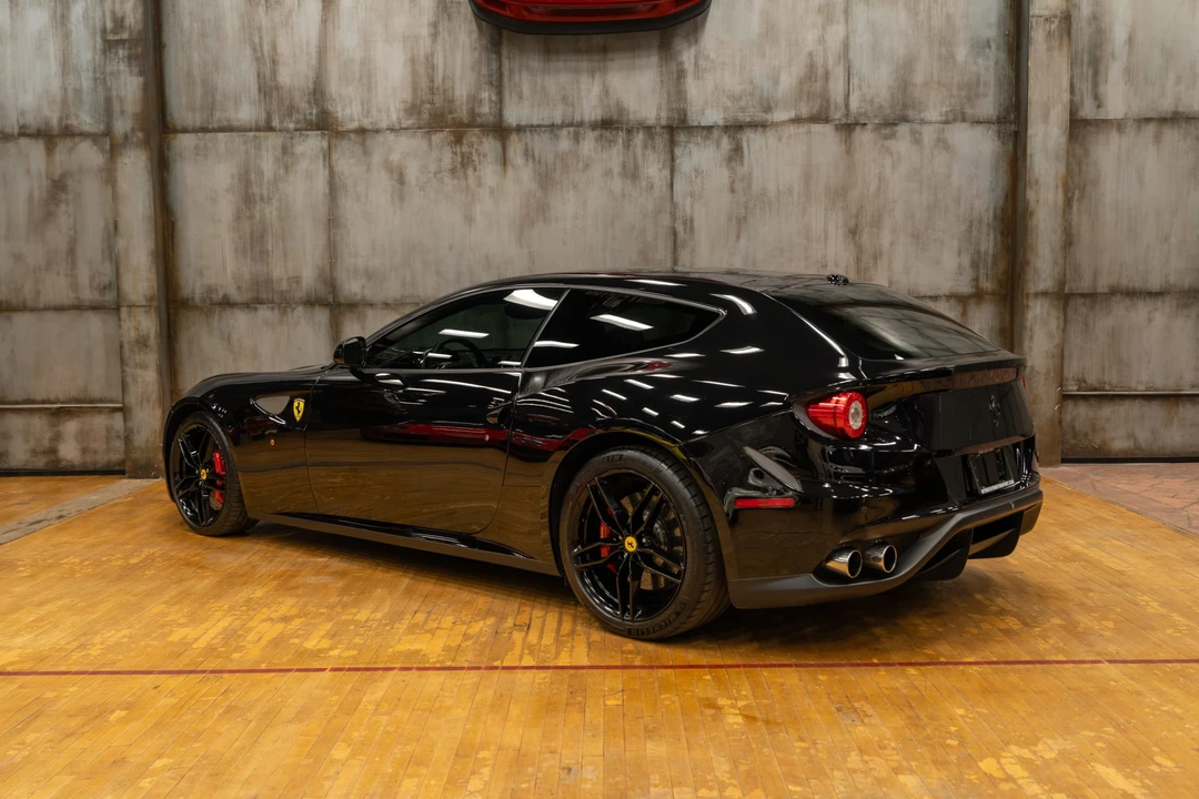 2014 Ferrari FF - Image 19 of 31