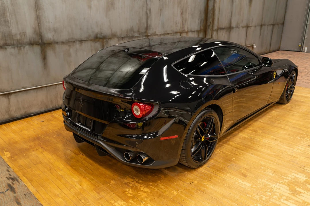 2014 Ferrari FF - Image 29 of 31