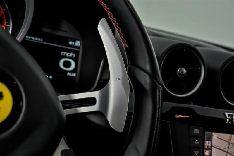 2014 Ferrari FF - Image 27 of 31