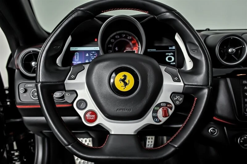 2014 Ferrari FF - Image 25 of 31