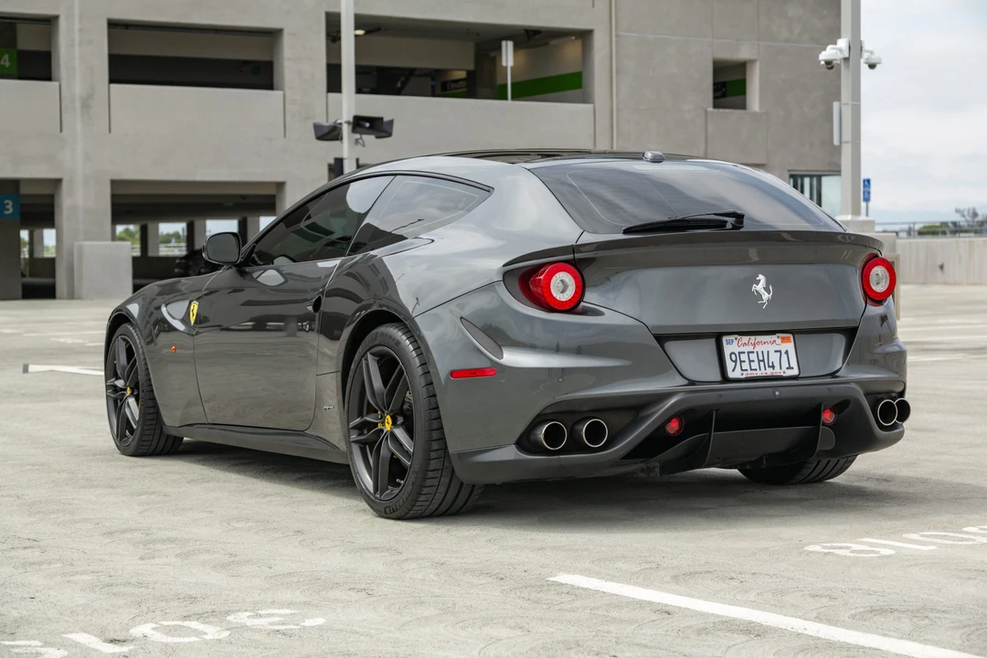 2014 Ferrari FF - Image 4 of 31