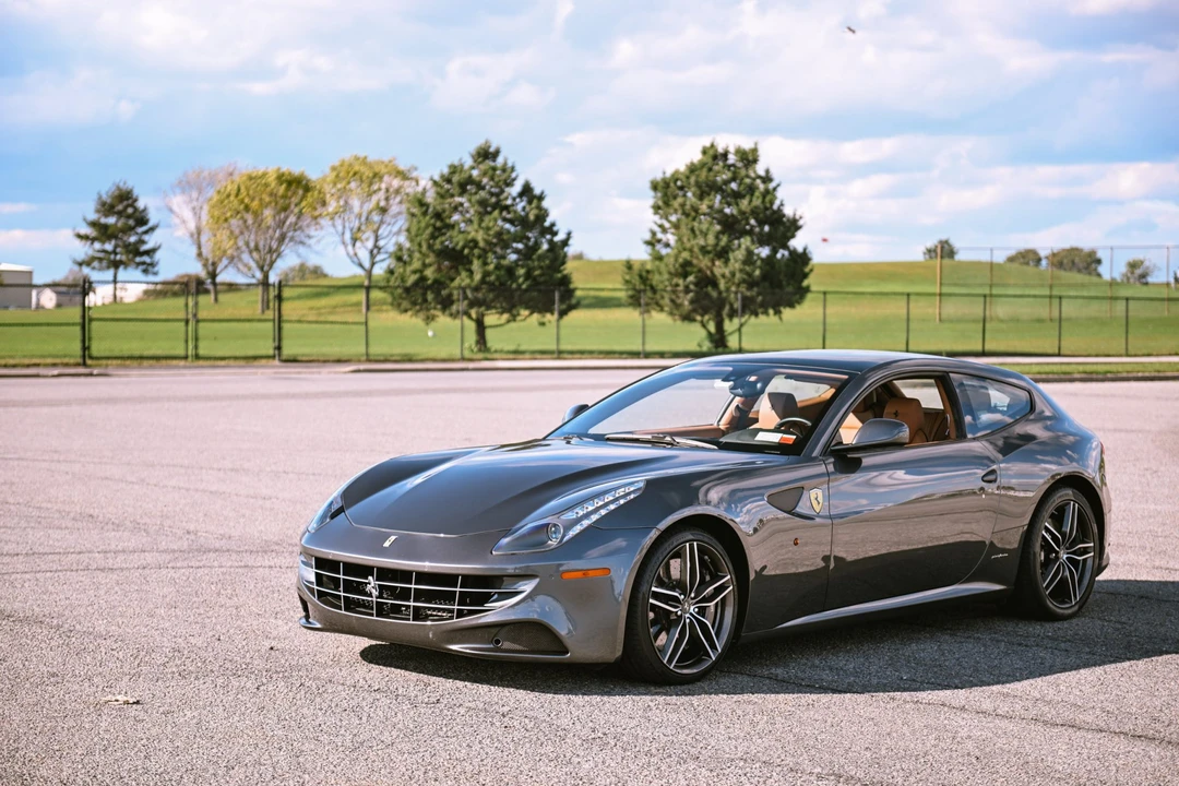 2014 Ferrari FF - Image 2 of 31