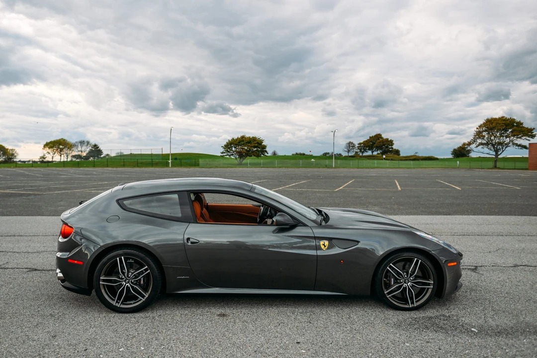 2014 Ferrari FF - Image 20 of 31