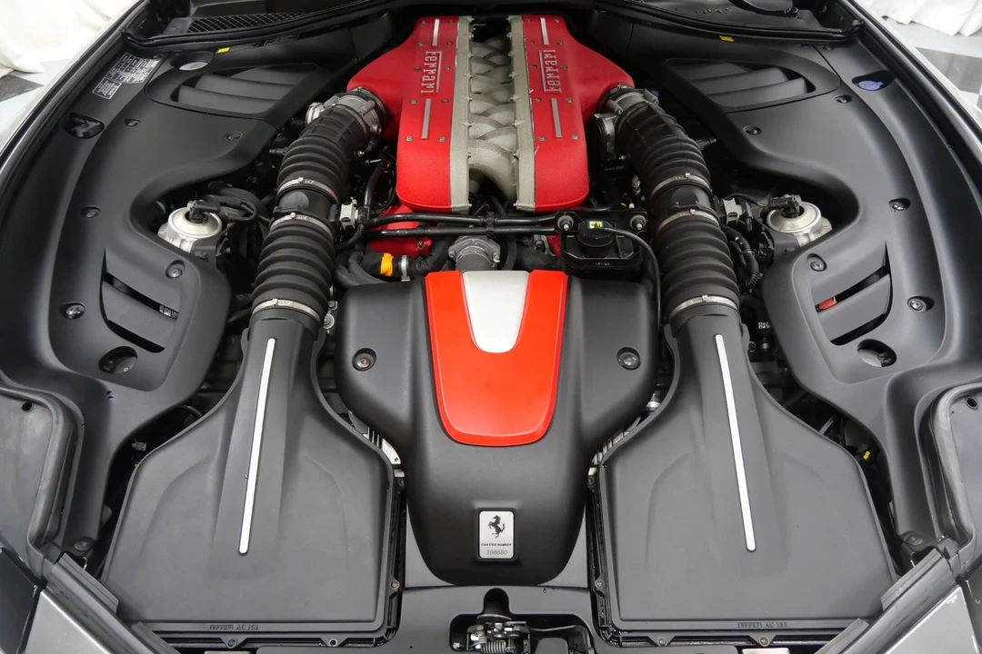 2014 Ferrari FF - Image 12 of 21