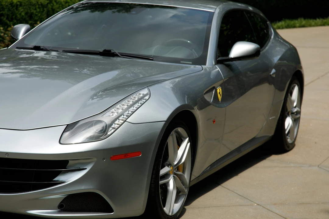 2014 Ferrari FF - Image 21 of 31