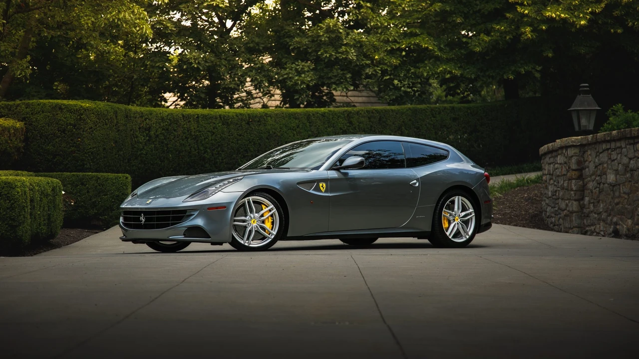 2014 Ferrari FF - Image 4 of 31