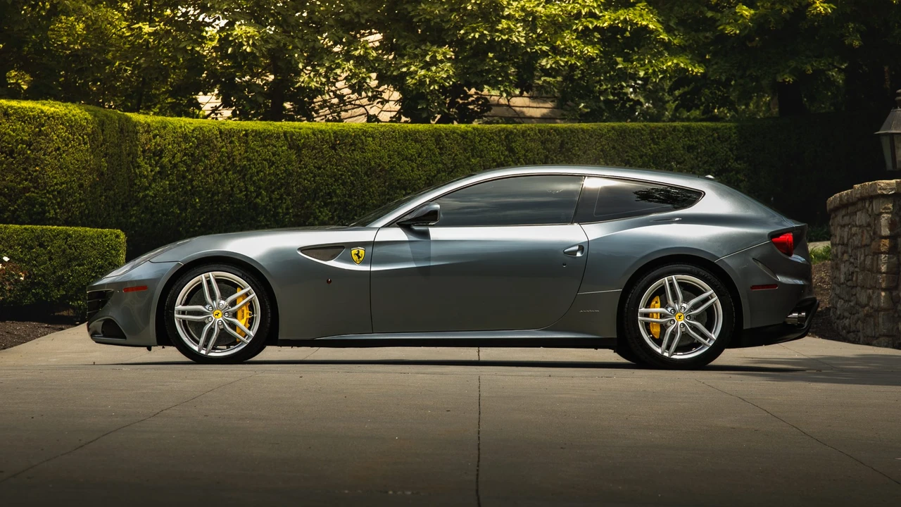 2014 Ferrari FF - Image 18 of 31