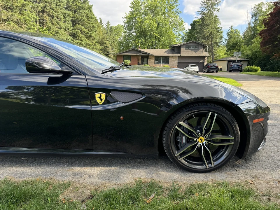 2014 Ferrari FF - Image 21 of 31