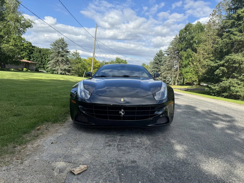 2014 Ferrari FF - Image 14 of 31