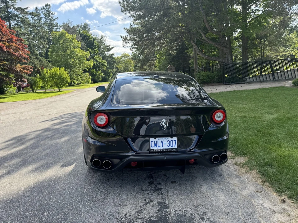 2014 Ferrari FF - Image 9 of 31